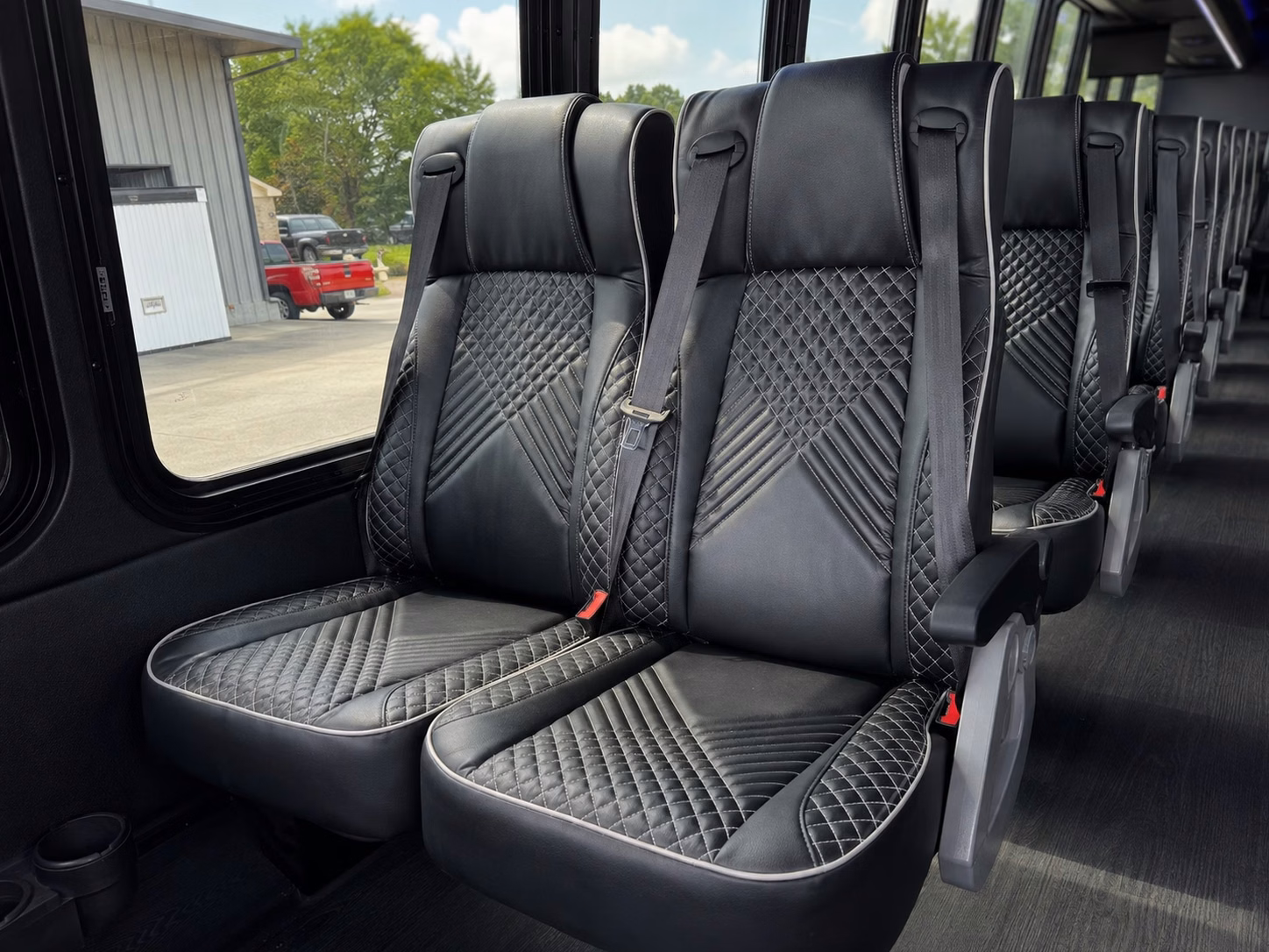 charterbusrentalfayettevillear com makes field trip transportation to fayetteville nature centers and outdoor venues easy