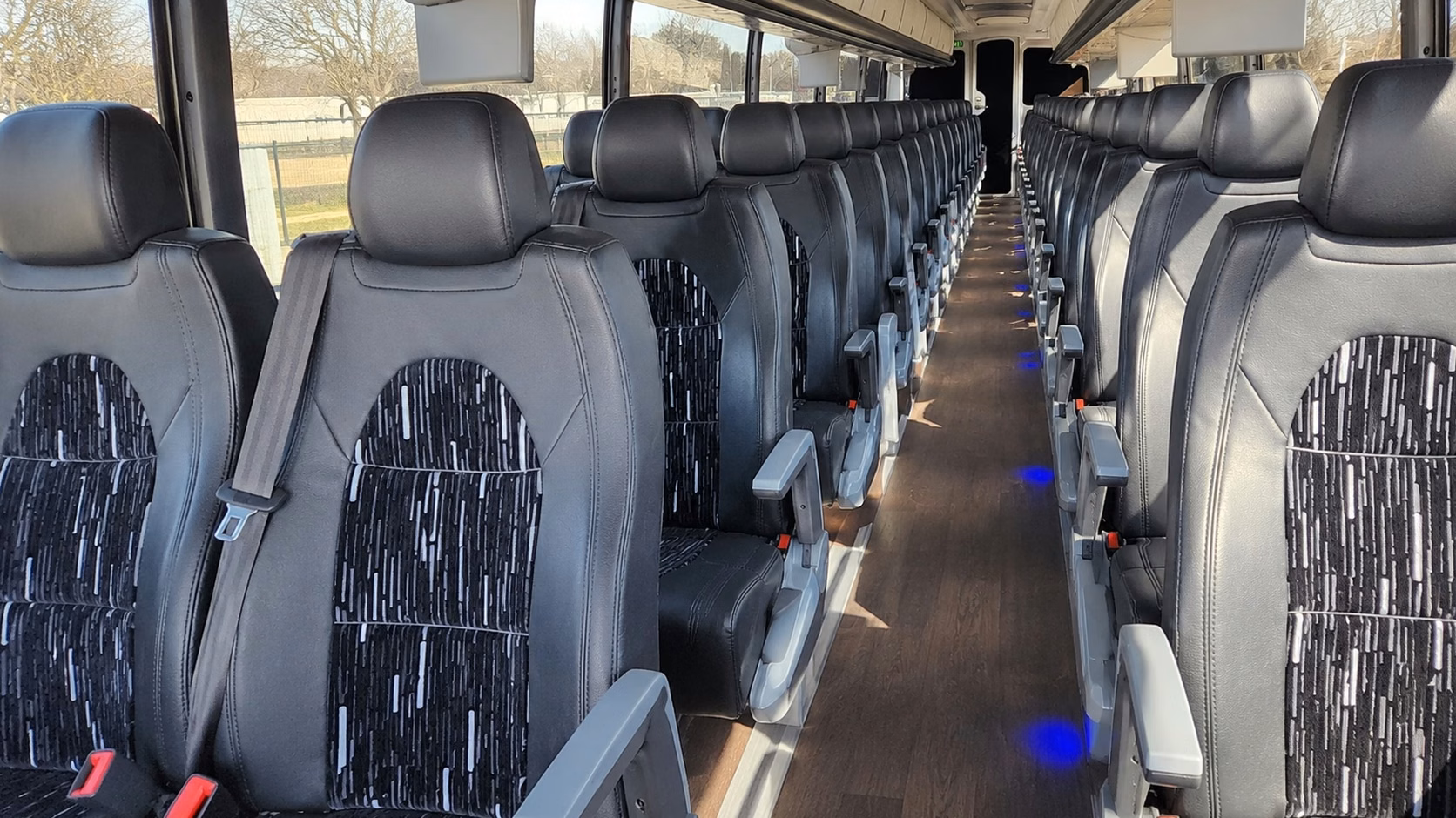 fan group transportation to arkansas razorback baseball at baum walker stadium