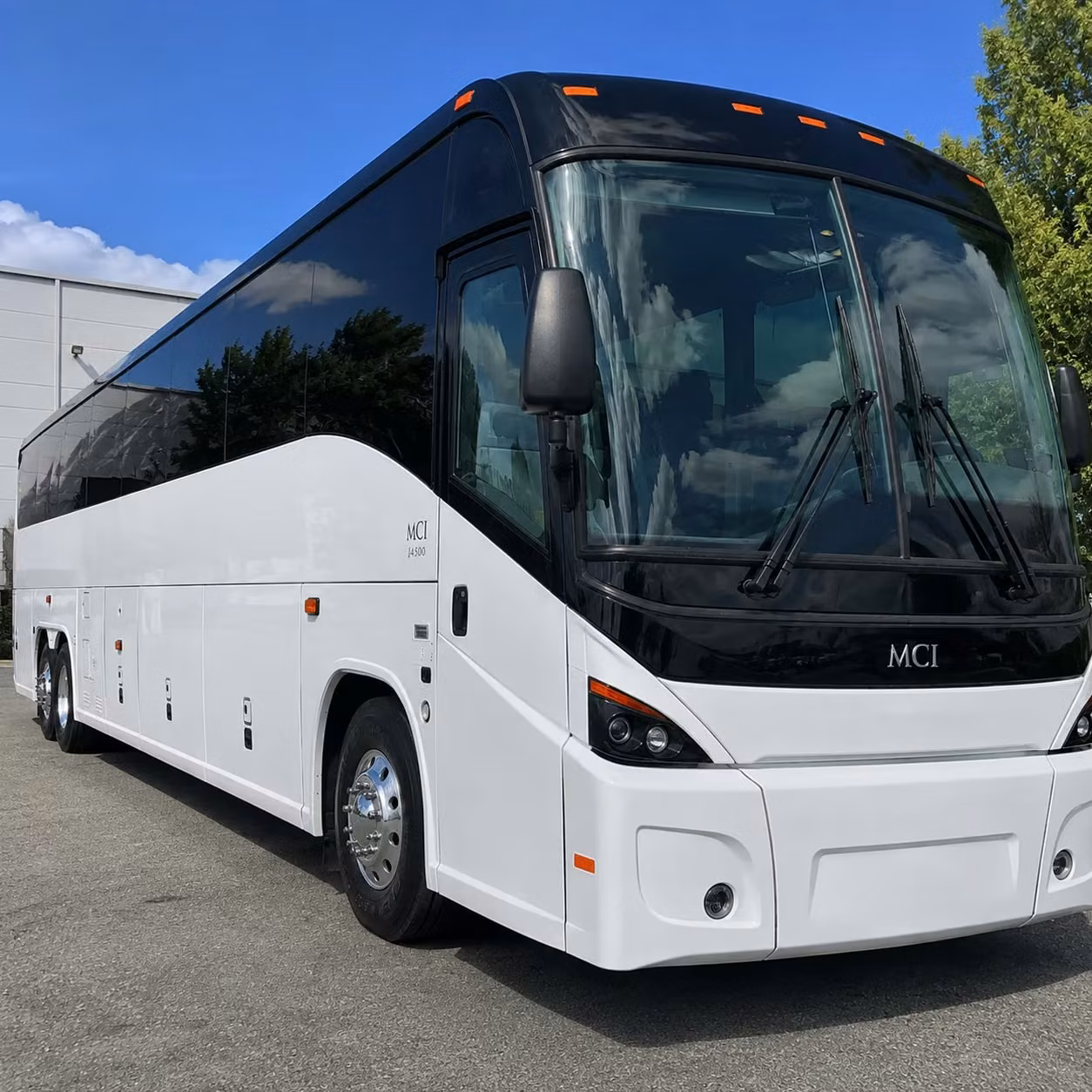 fayetteville airport transportation for corporate groups and business travelers