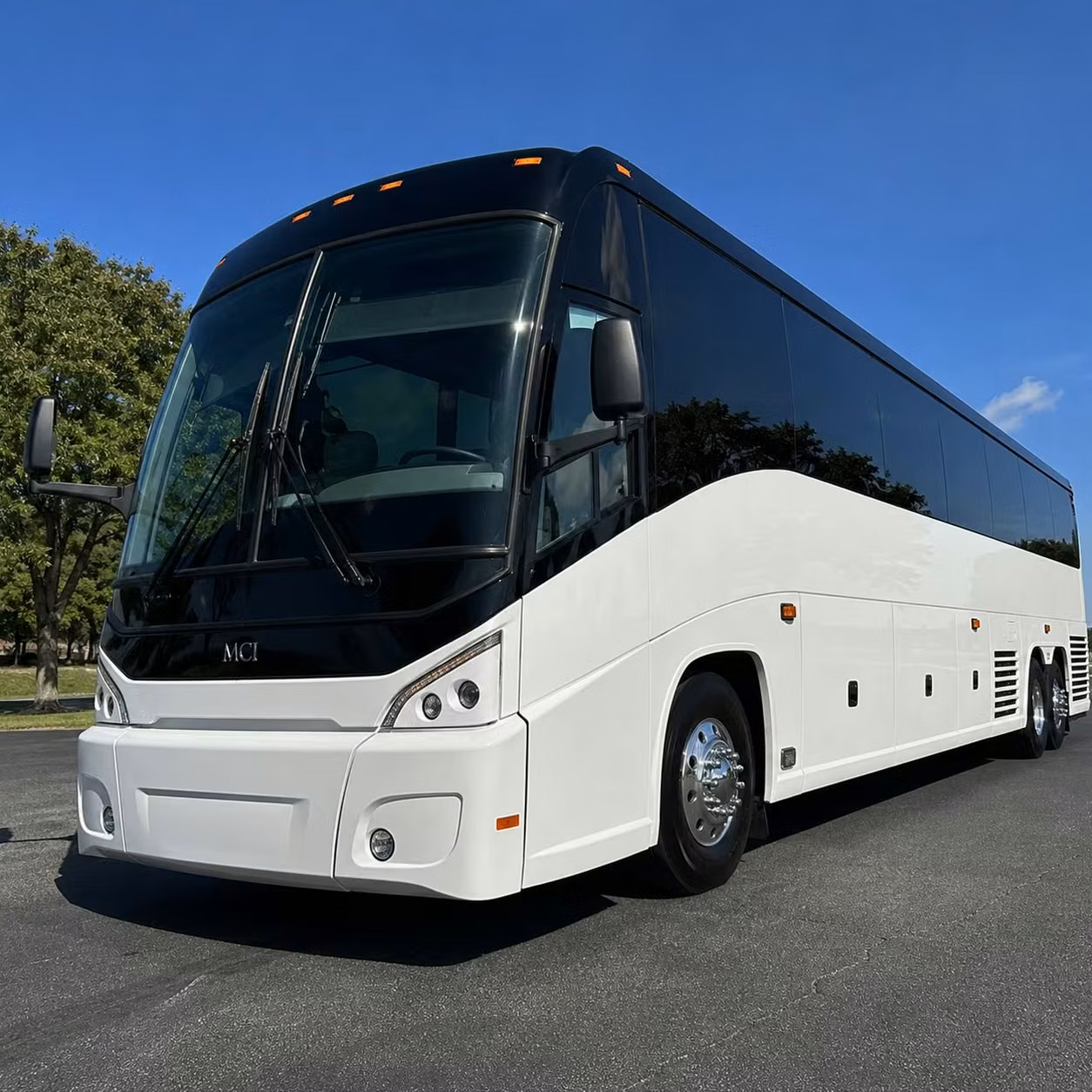fayetteville groups heading to razorback away games have a smarter way to travel