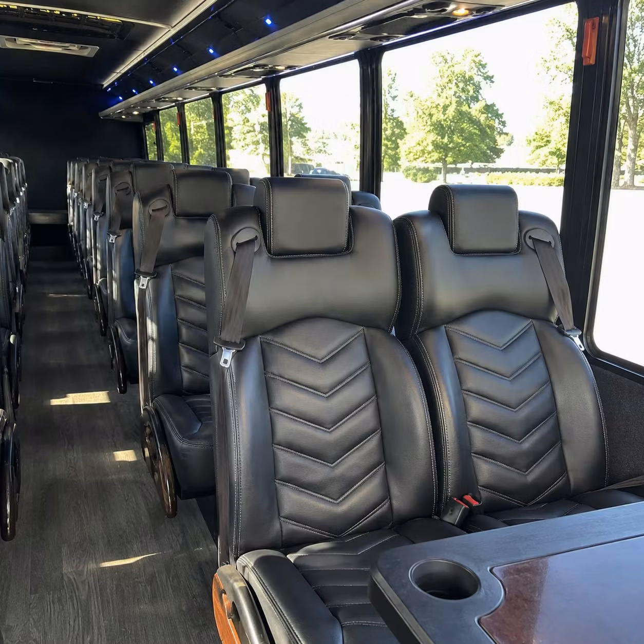 minibus rentals for fayetteville bridal party transportation