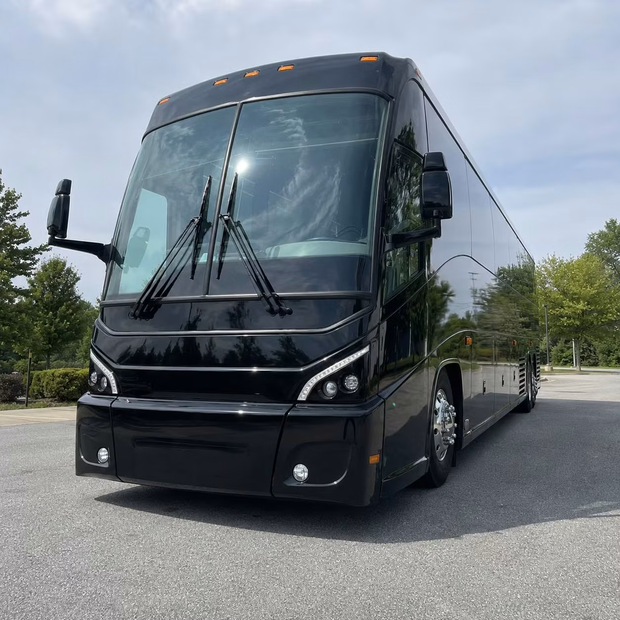 remote parking lot shuttles for university of arkansas events and busy campus days